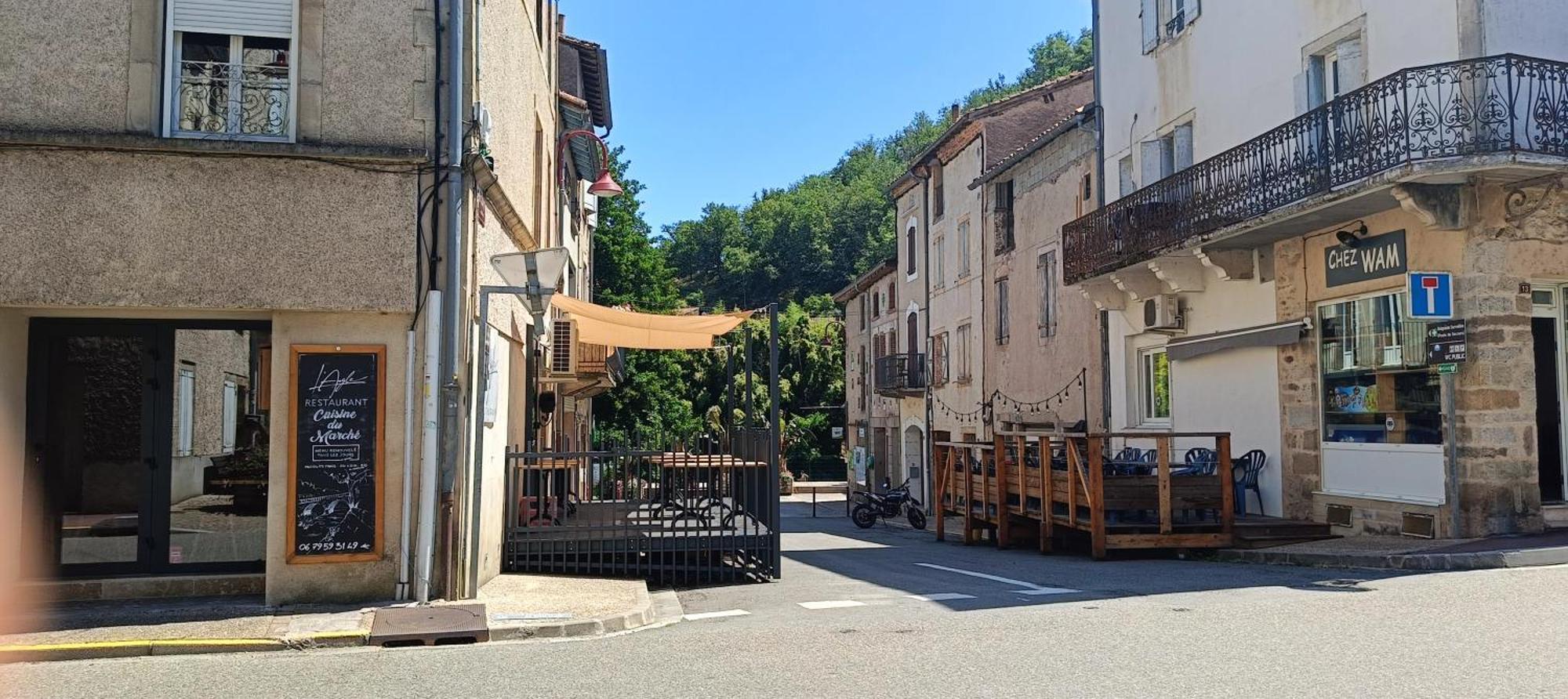 Les Chambres Des Artistes Laguepie Exterior photo